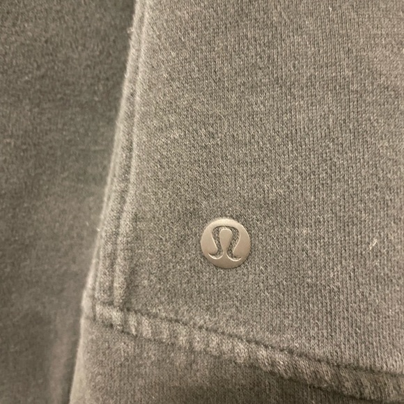 LULULEMON Fleece Be True Hoodie
Black Size 6 - Picture 10 of 11
